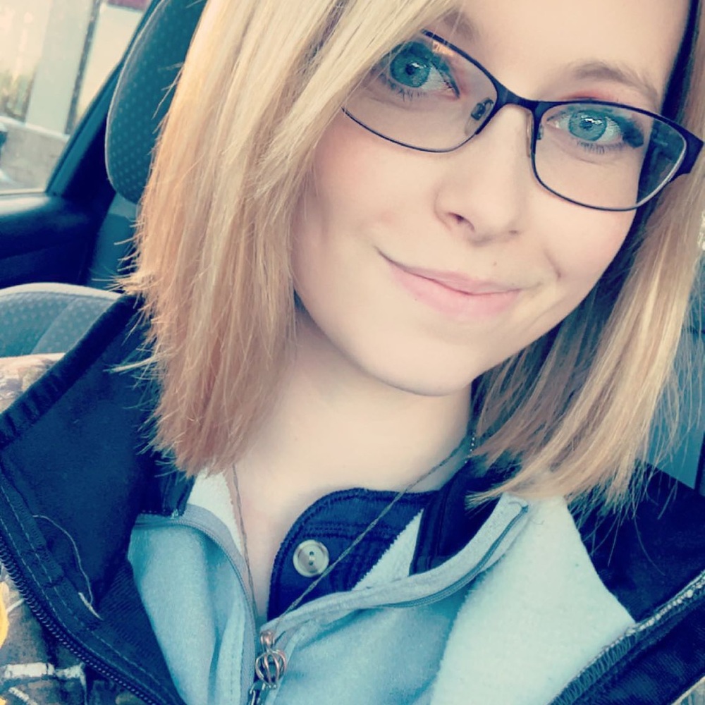 Meet your Posher, Toni